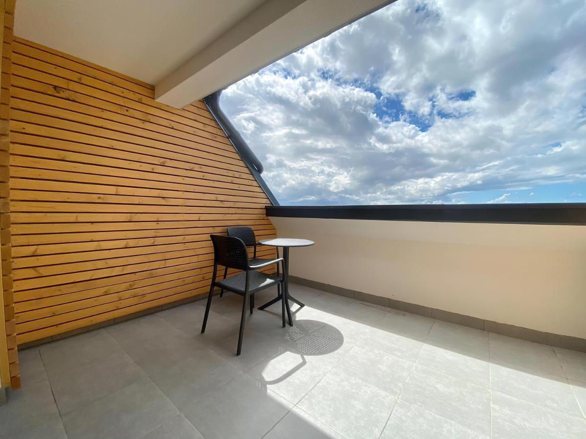 Baltic Apartment Marynarska By Noclegi Renters Sarbinowo Exterior photo