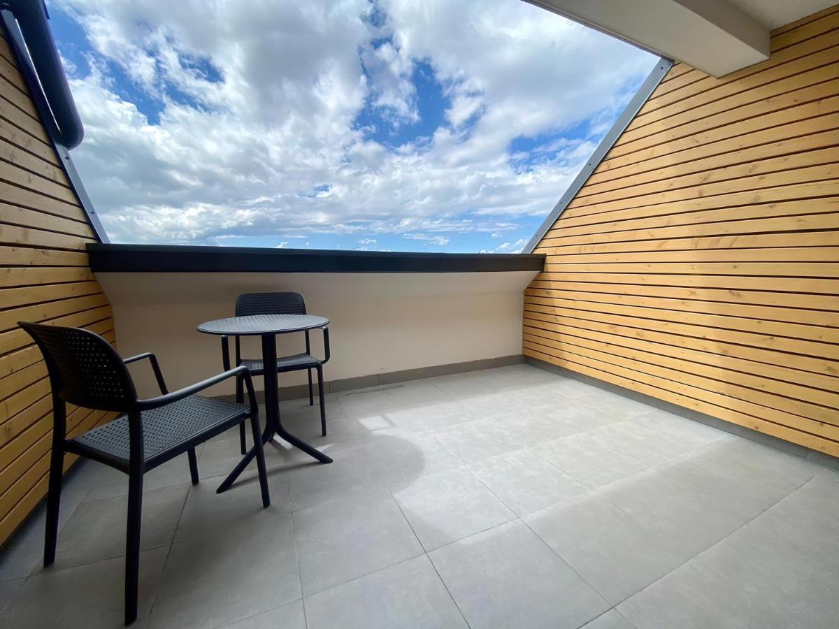Baltic Apartment Marynarska By Noclegi Renters Sarbinowo Exterior photo
